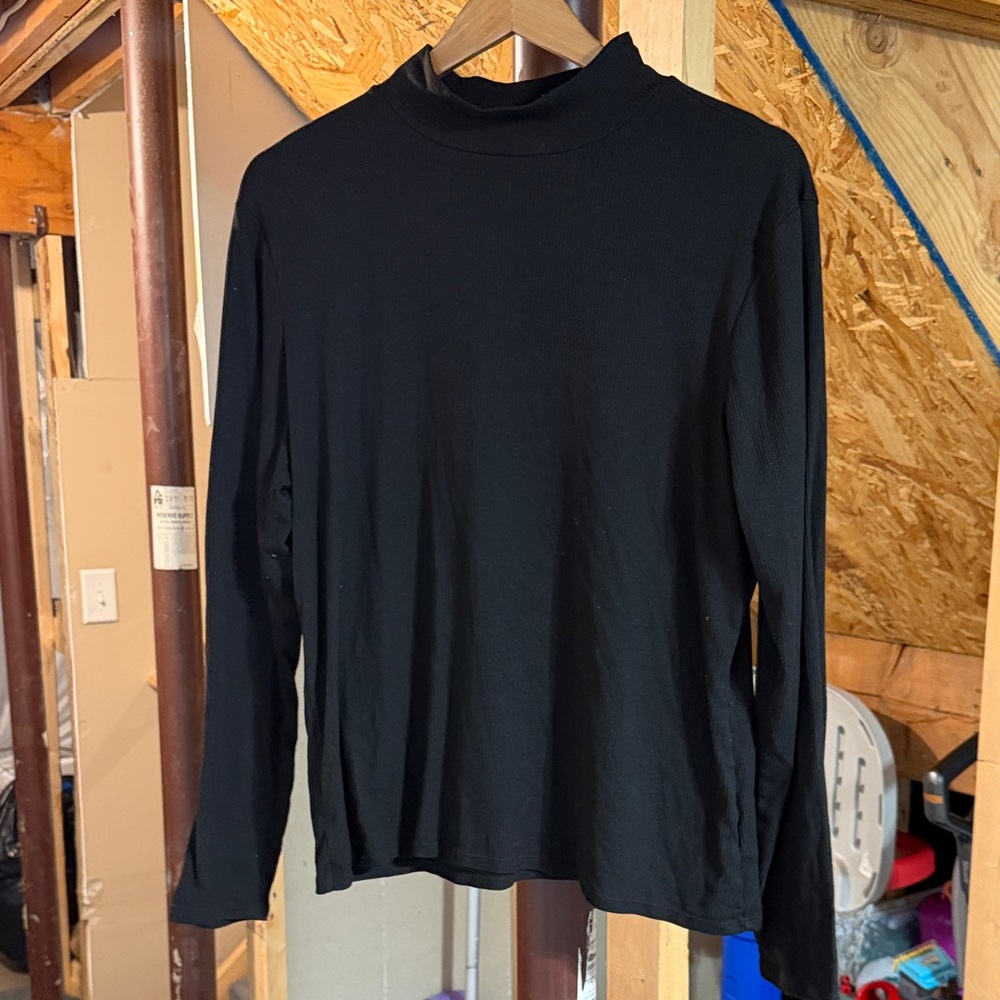 No Boundaries Black Long Sleeve Women's Tee